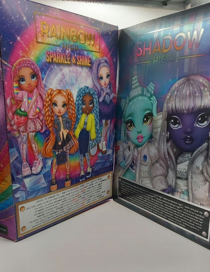 2 poupées Rainbow high Shadow high coffrets neufs - photo numéro 2