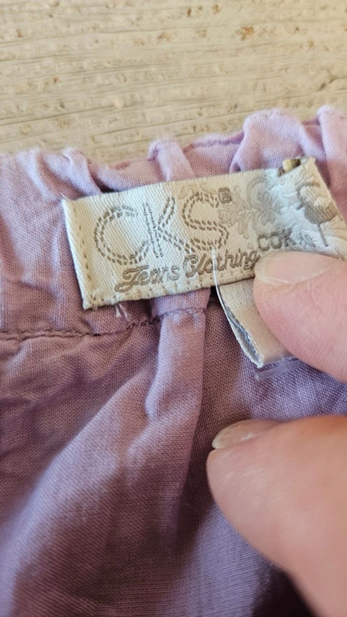 Jupe courte parme avec sequins et broderie, CKS, 10 ans, peu mise - photo numéro 7