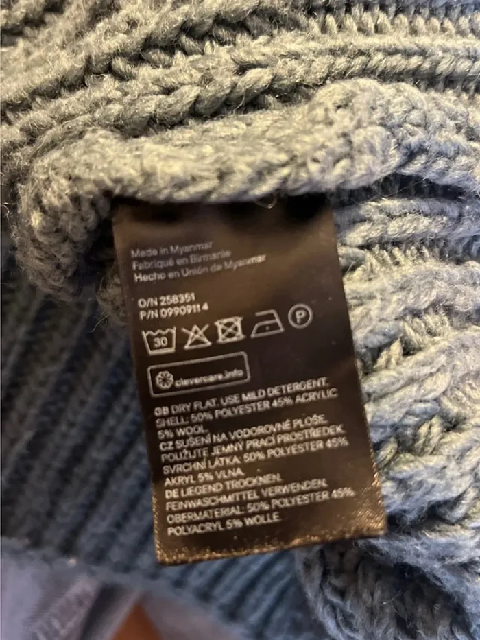 Pull avec de la laine épais - taille xs - H&M - photo numéro 3