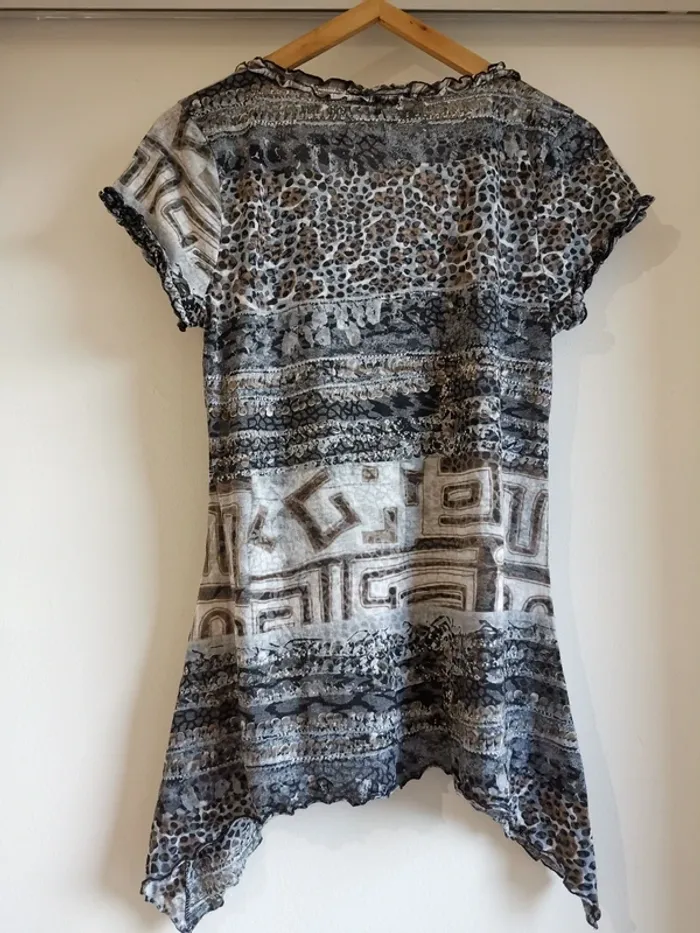 T-shirt à motifs - photo numéro 2