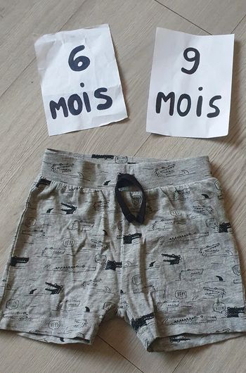 Short 6/9mois 74cm