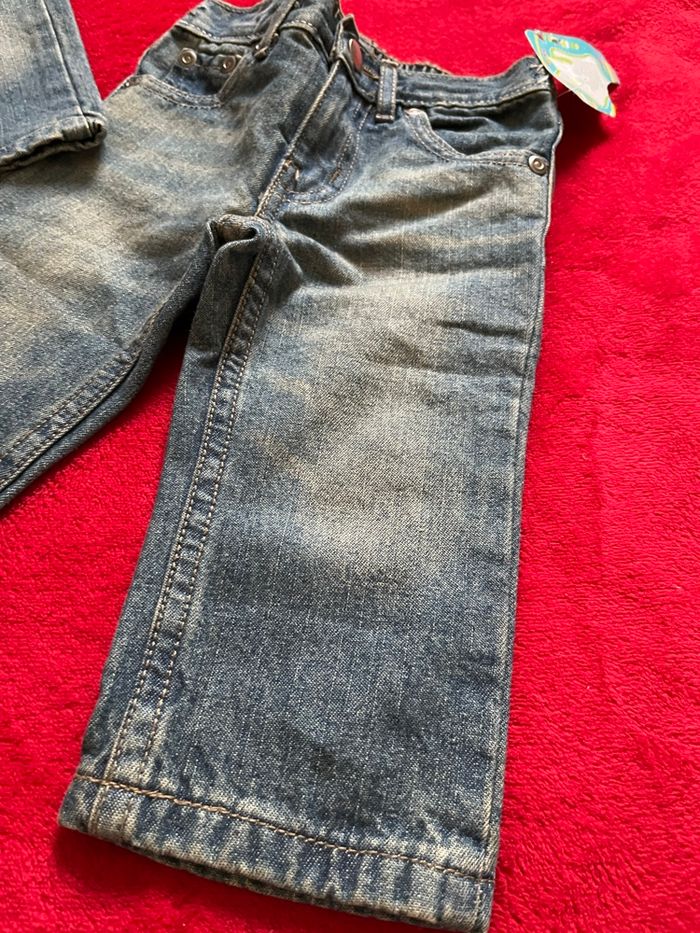 Lot 2 jeans garçon Taille 12 mois Neuf - photo numéro 2