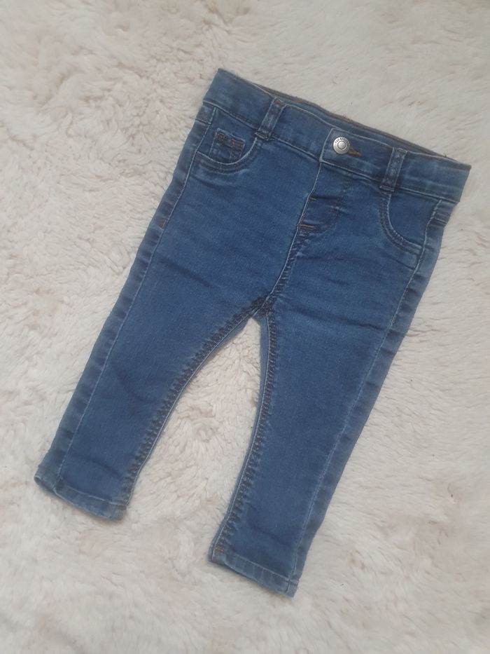 Lot de deux jeans type slim 6 mois - photo numéro 4