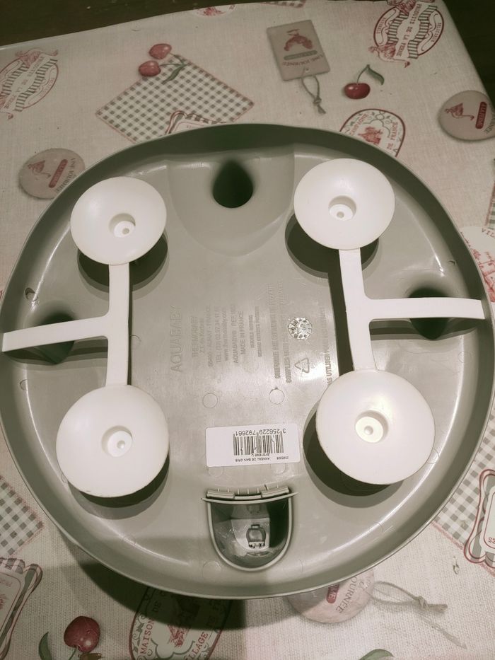 Anneau de bain neuf - photo numéro 2