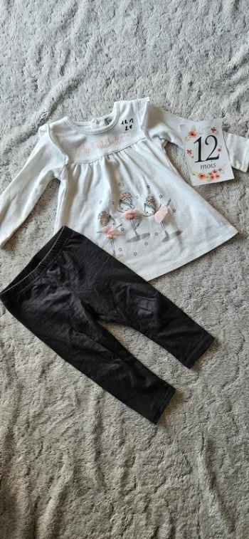 Ensemble fille 12 mois