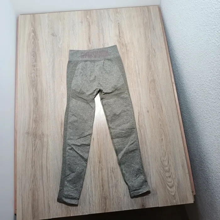 Legging gymshark femme L beige gris - photo numéro 3