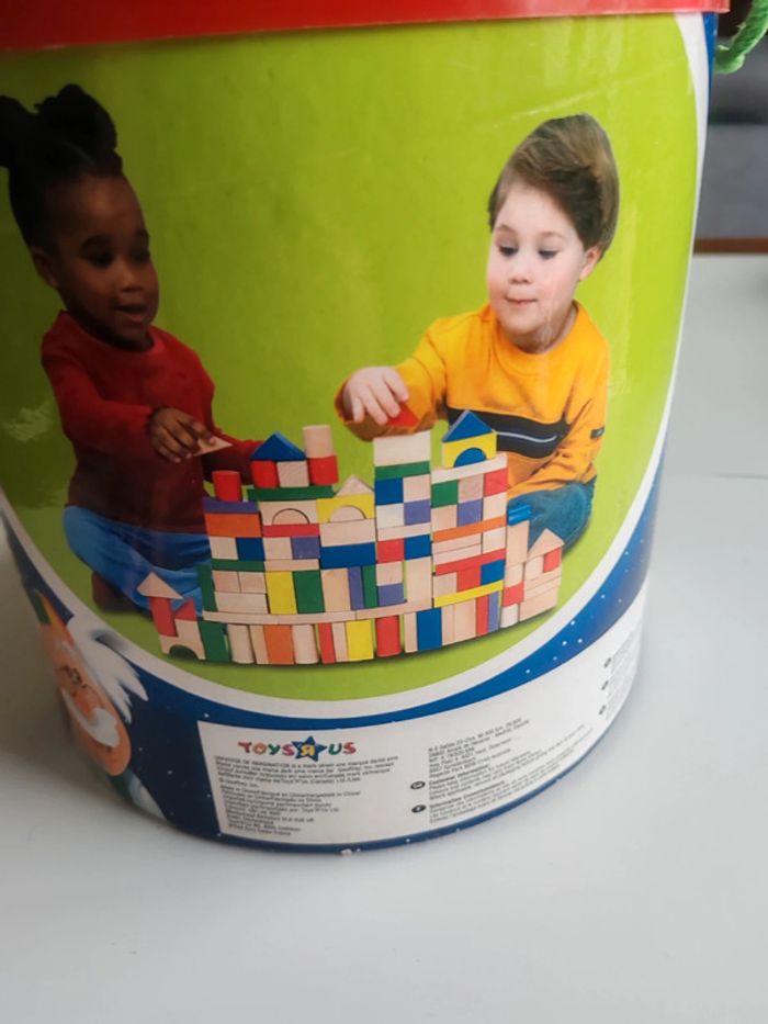 Baril de cube de construction - photo numéro 2