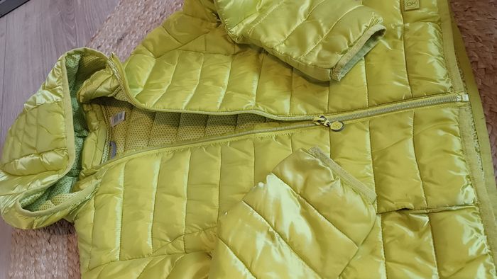 Lot d'une doudoune Okaïdi et d'un gilet tout doux H&M - photo numéro 5