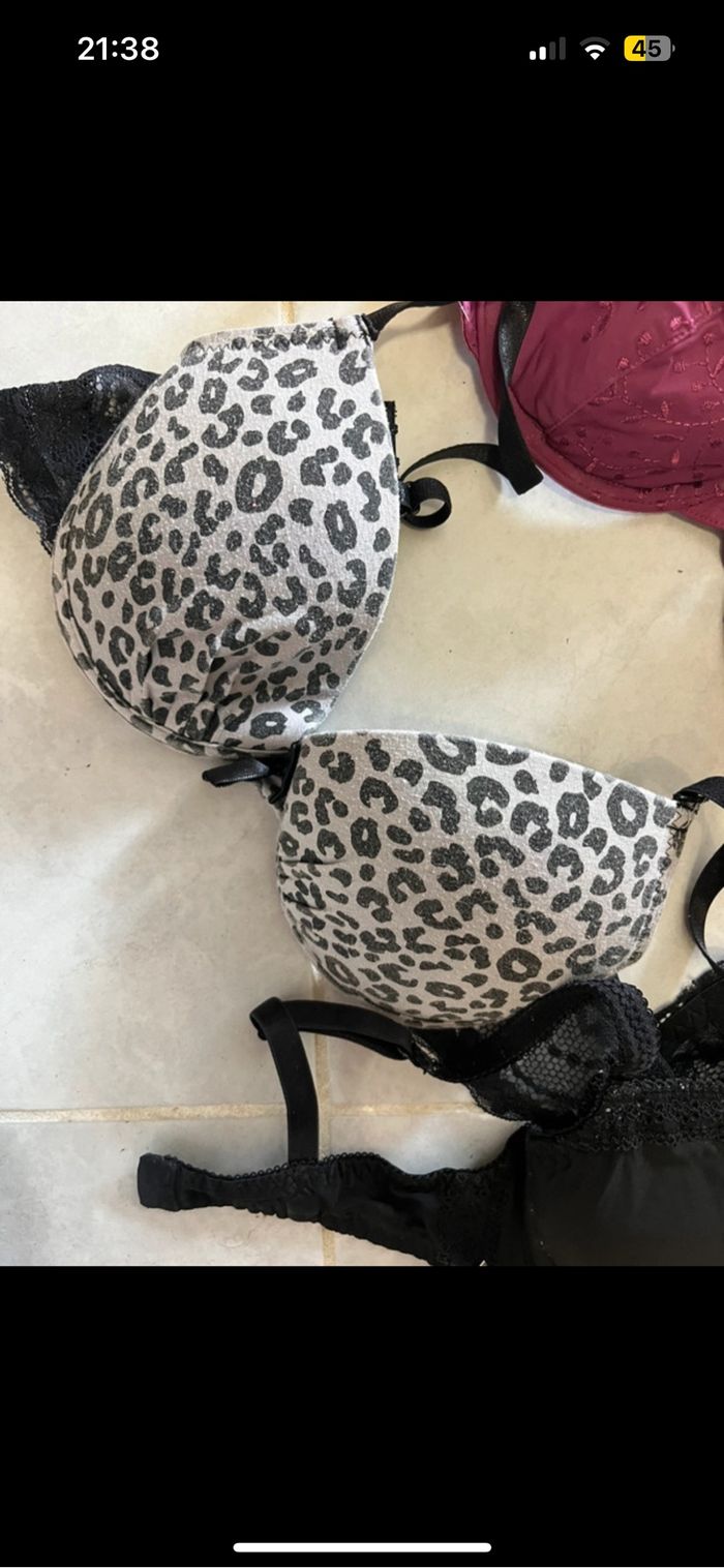 Lot soutien gorge - photo numéro 4