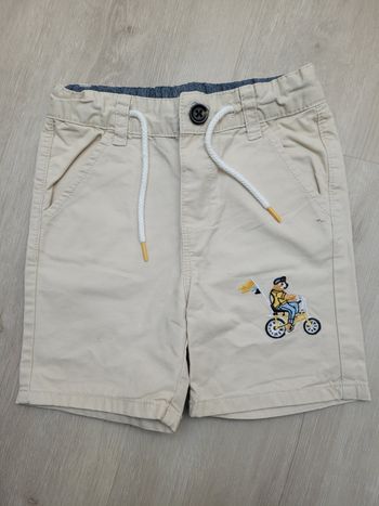 Short 18 mois