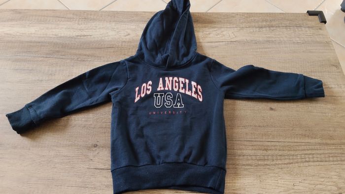 Sweat à capuche 3 ans