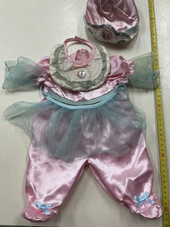 Tenue de princesse pour poupon