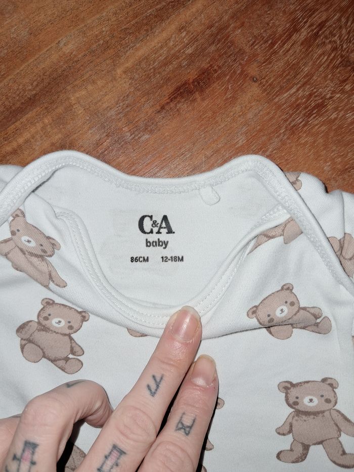 Lot 5 bodies 12-18 mois - photo numéro 6