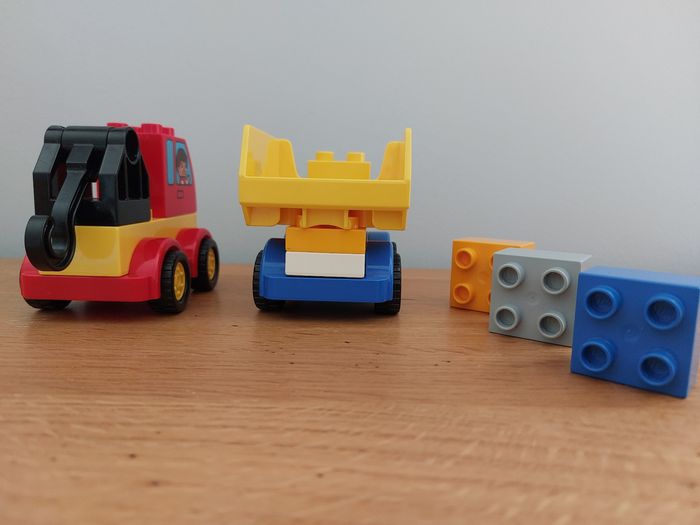 Camion benne + dépanneuse + fusée - Lego Duplo - photo numéro 4