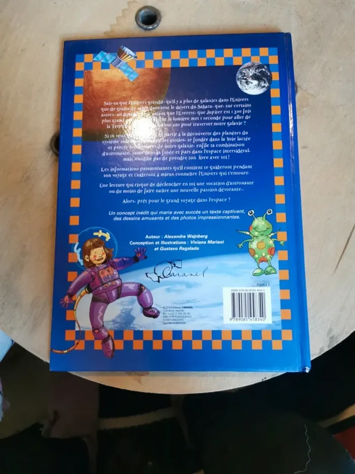 Livre à la découverte de l'espace - photo numéro 2
