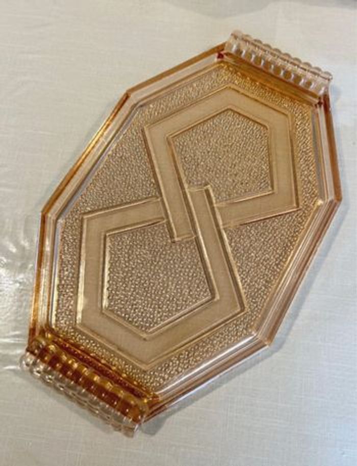 Plateau Vintage en verre rose