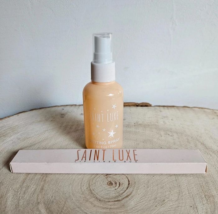 Spray Fixateur et Lip Liner Duo Saint Luxe 🧴