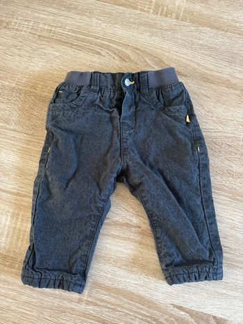 Jean 6 mois