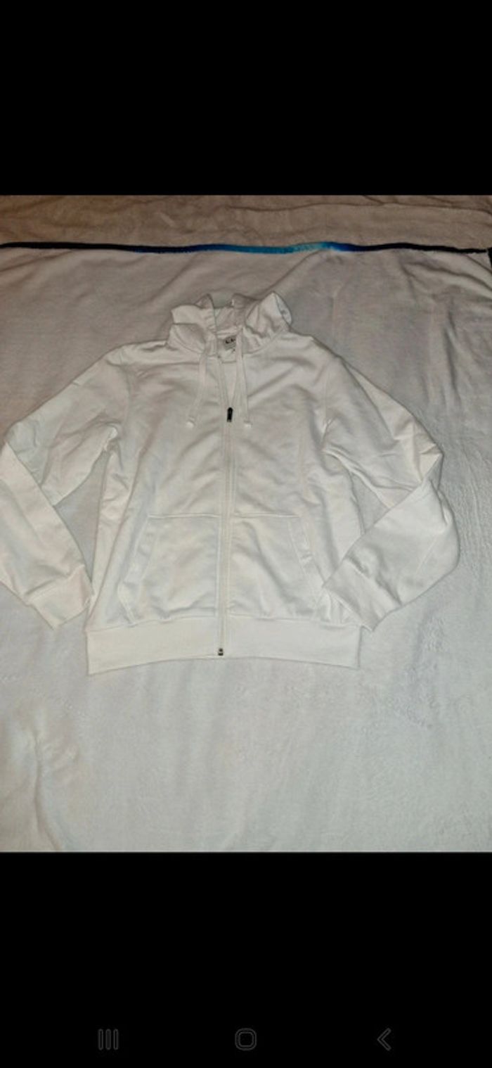 Sweat à capuche taille S