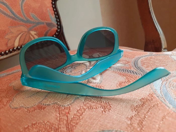 Lunettes de soleil carrées - photo numéro 3