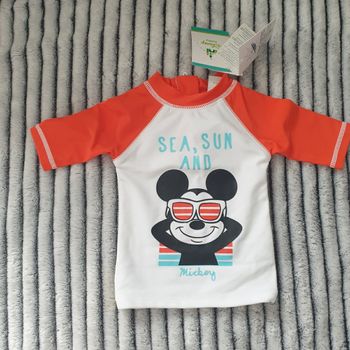 T shirt bain Mickey 6 Mois neuf