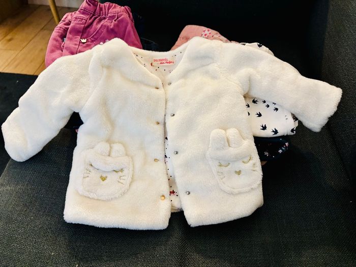 Lot de vêtements fille 0-6 mois - photo numéro 2