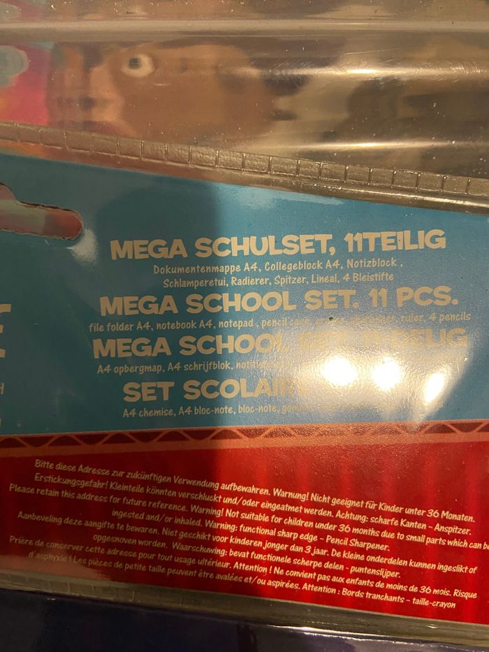 Lot accessoires disney - photo numéro 2