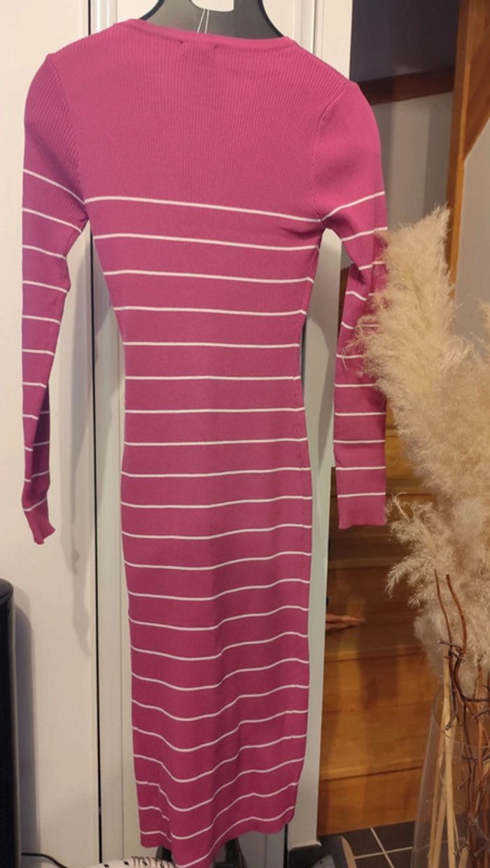 Robe pull longue à fente neuve - photo numéro 2