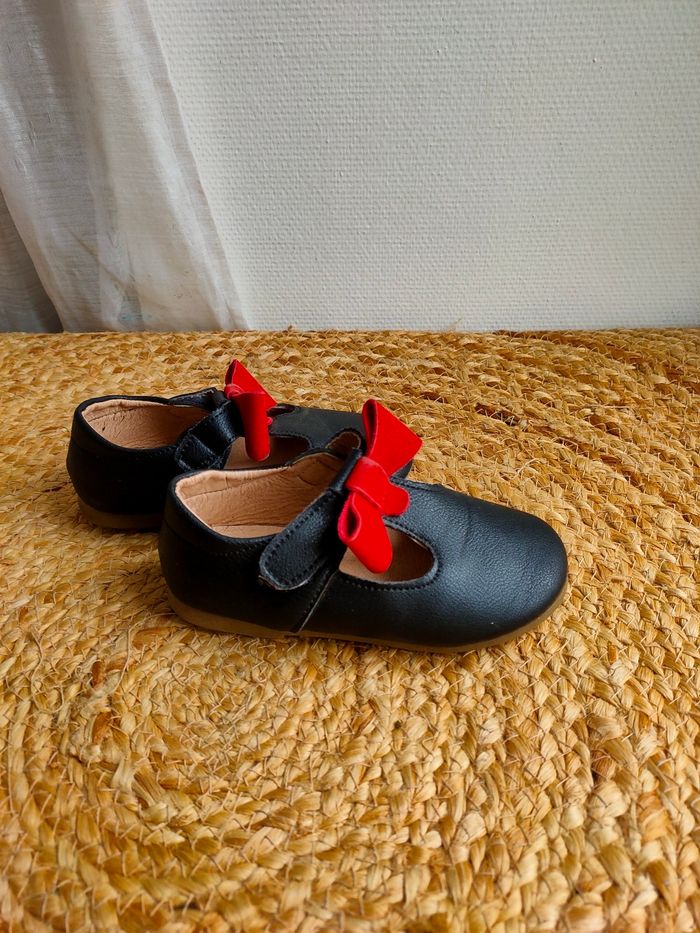 Ballerines noir a nœud rouge taille 26 - photo numéro 4