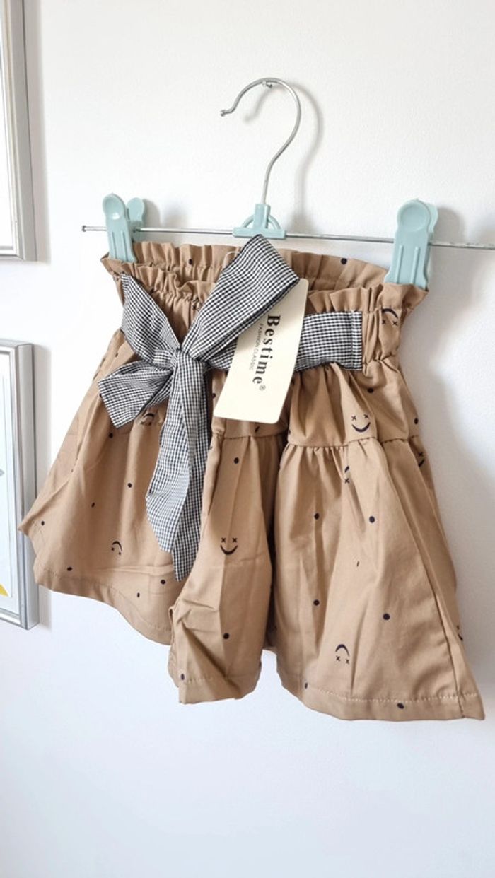 Short neuf smile bestime 4ans - photo numéro 5