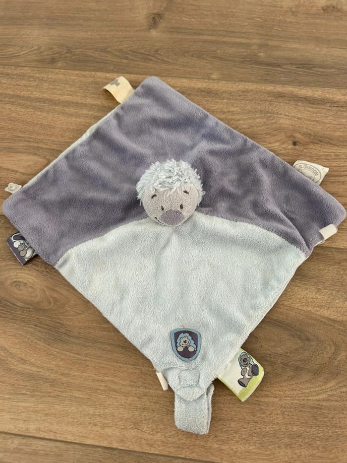 Doudou plat hérisson noukies