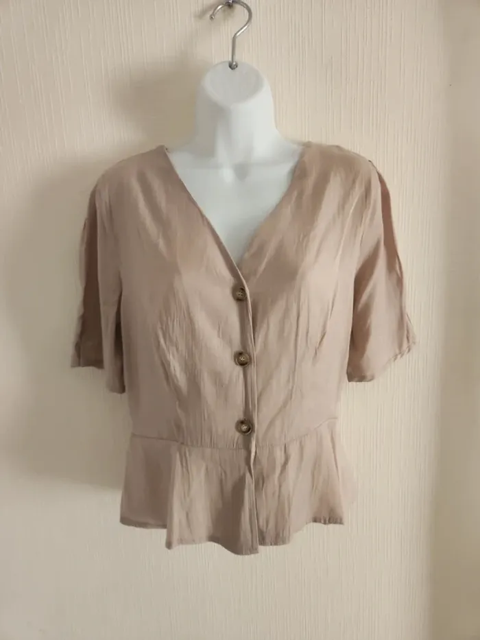 Blouse chemisier beige manches courtes Bachelorette S - photo numéro 2