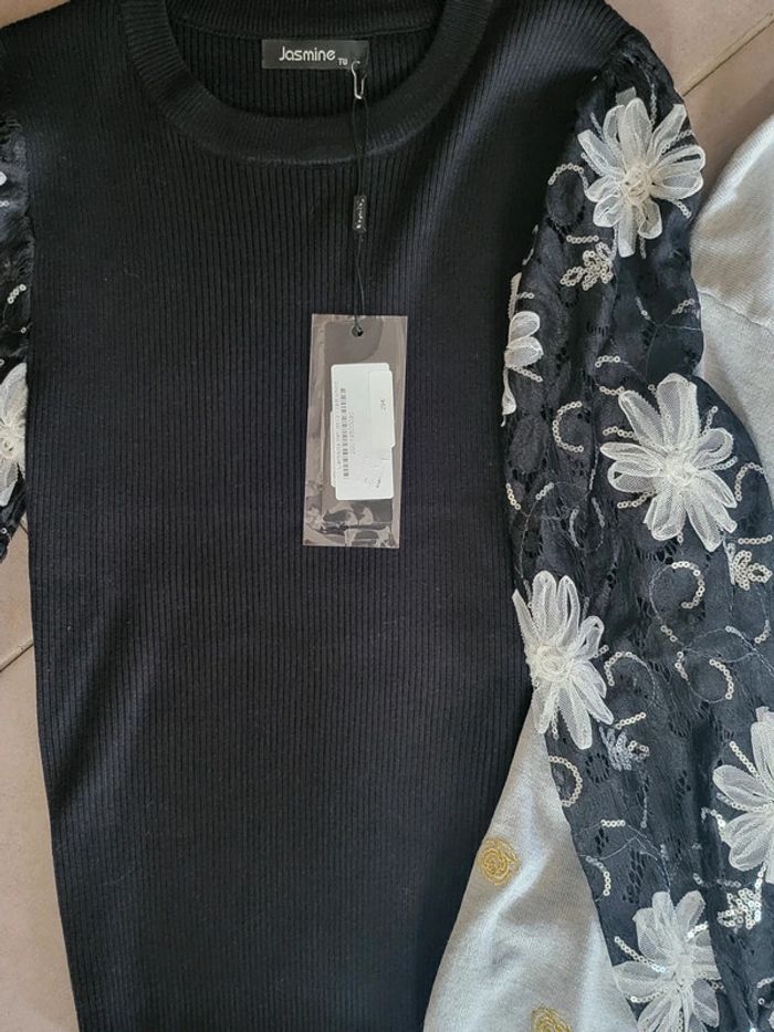 Lot de 2 sweats à col rond 🌼 - photo numéro 4