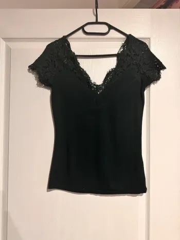 TEE shirt morgan xs dentelle vert sapin xs