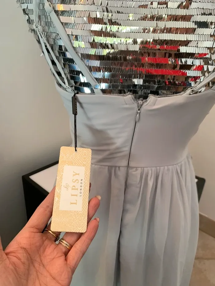 Robe Lipsy taille 38 - photo numéro 5