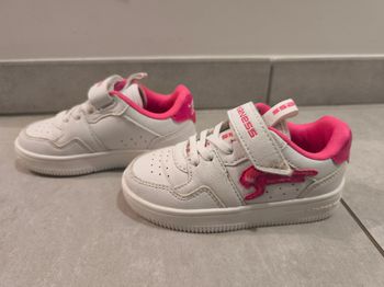 Baskets airness enfant taille 26