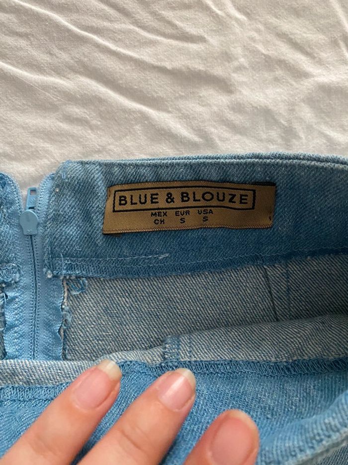 💙 Jupe en jean Blue & Blouses – Taille 36 – Détail perlé - photo numéro 2