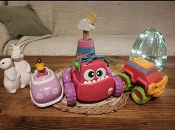 Lots de jouets bébé