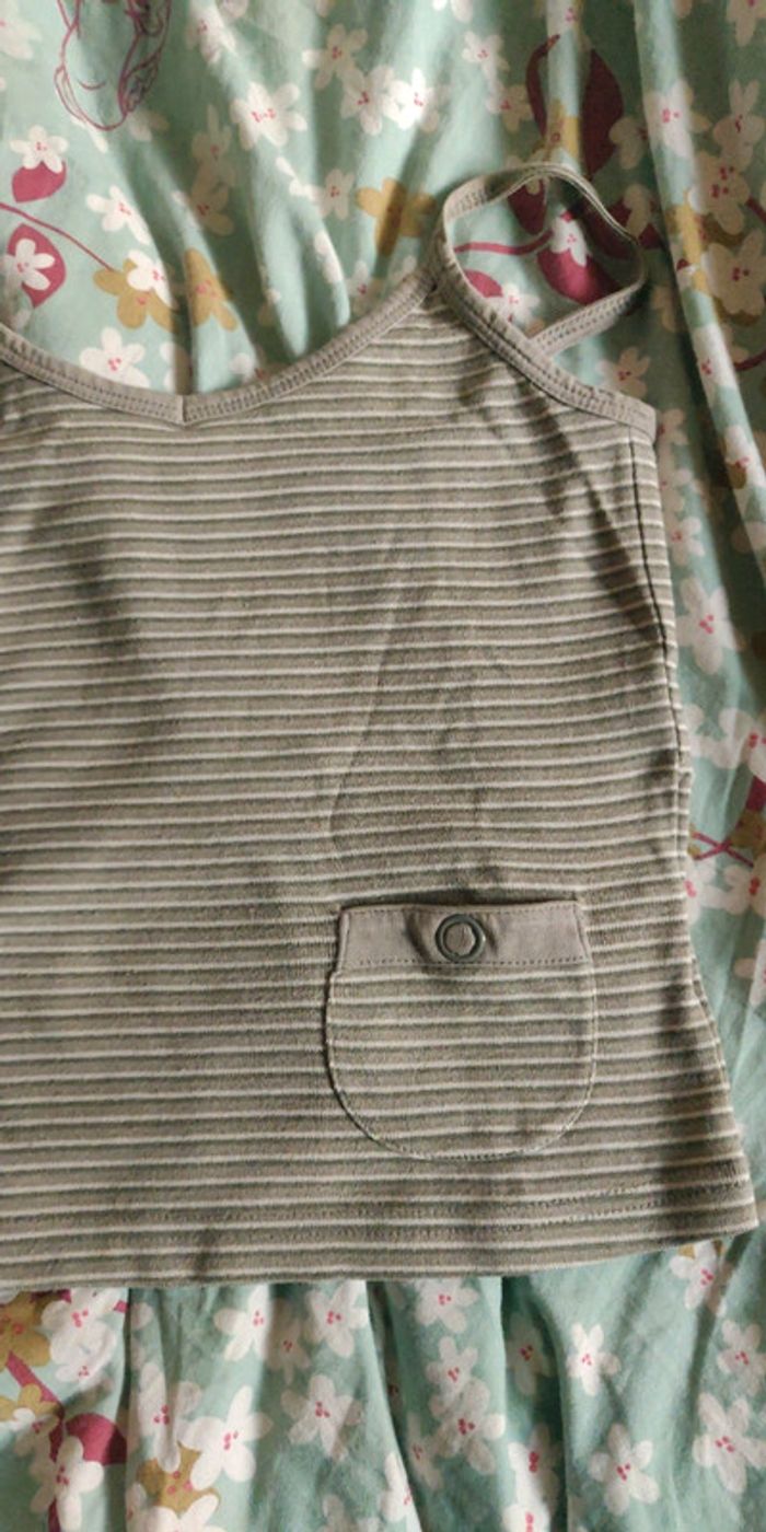 T-shirt kaki Okaïdi 8 ans - photo numéro 2