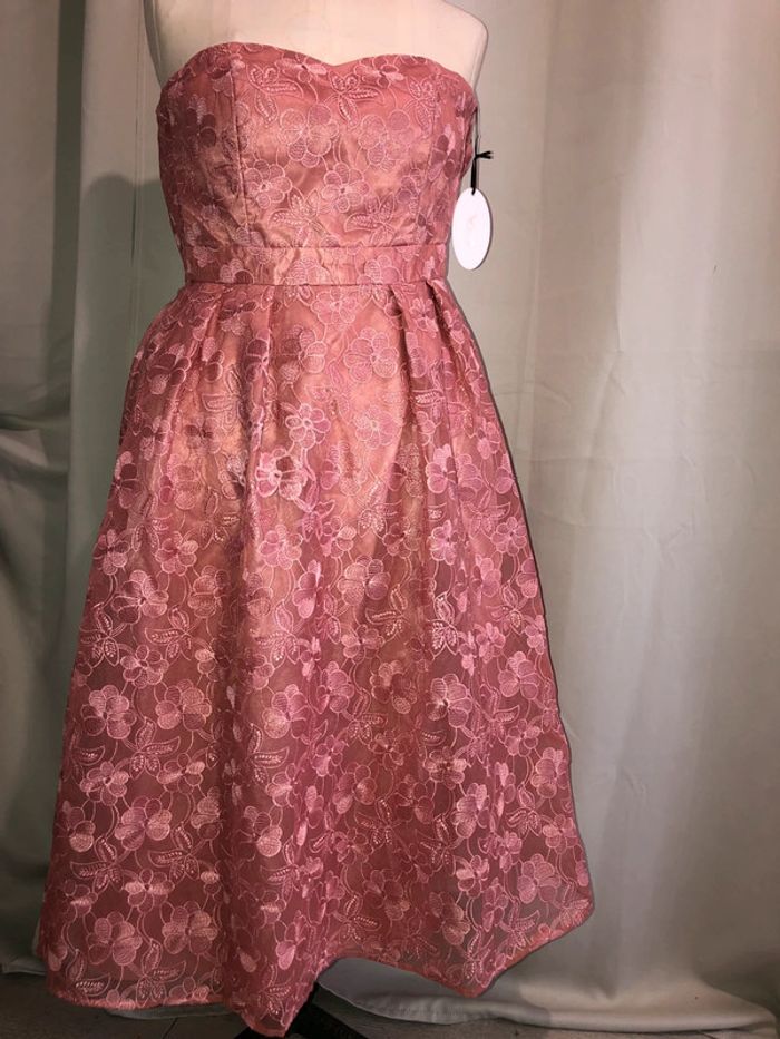 🌼Robe de cocktail en dentelle Vera Mont🌼 - photo numéro 2