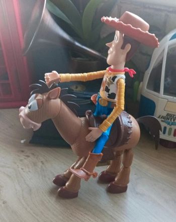 Toy story Woody et pile poil 24 cm