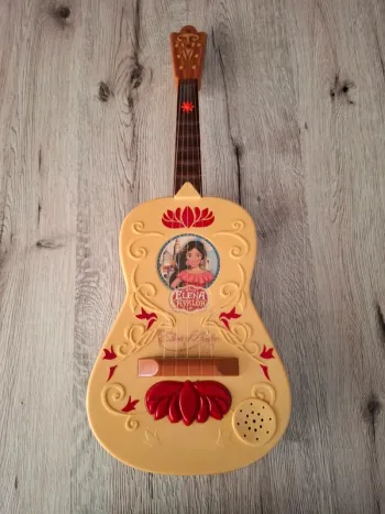 Guitare musical Ancato