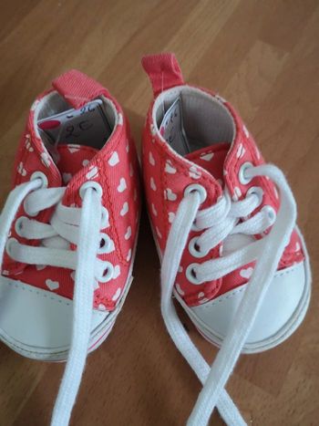 Chaussure bébé fille t 0,3 mois kiabi 