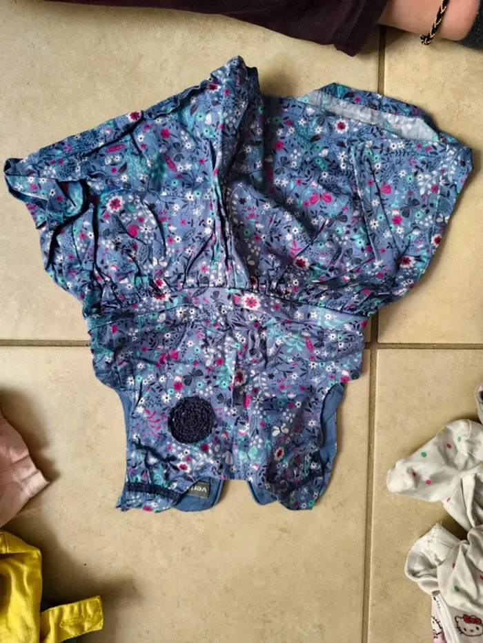 Lot vêtements 3 mois fille - photo numéro 10