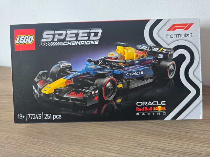 Lego speed champions  77243 f1 red bull - photo numéro 2