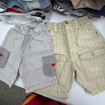 2 short