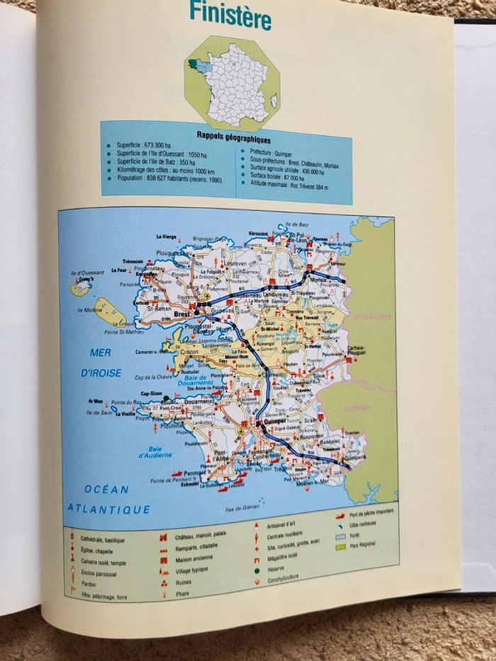 Livre Larousse sur La Bretagne Pays et gens de France - photo numéro 9