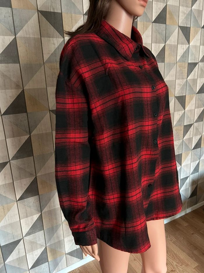 Jolie chemise taille 40 - photo numéro 3
