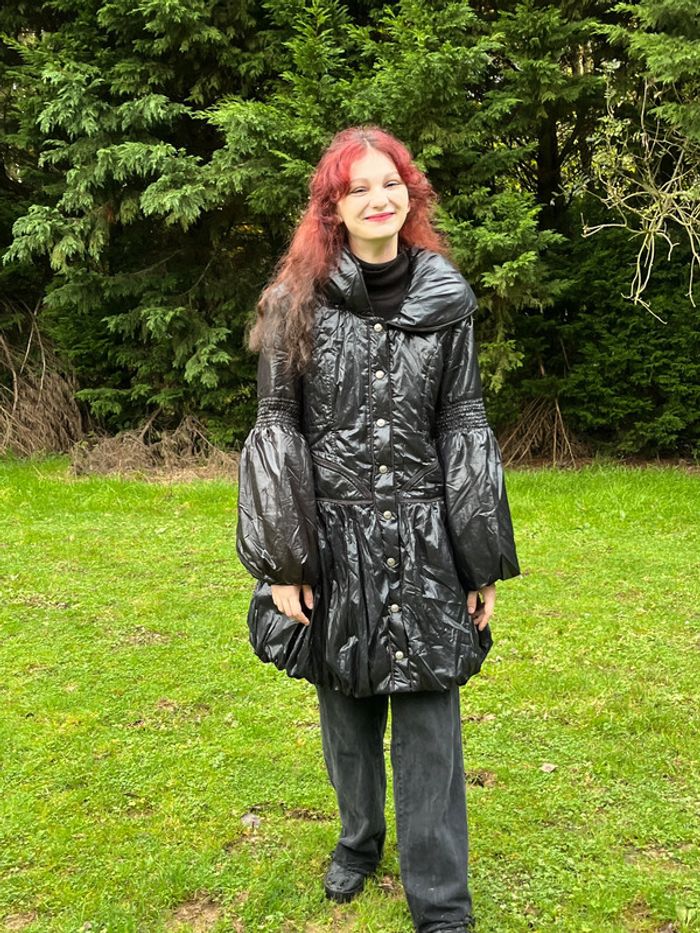 Long manteau bouffant extravagant / manteau d'hiver pour femme - photo numéro 3