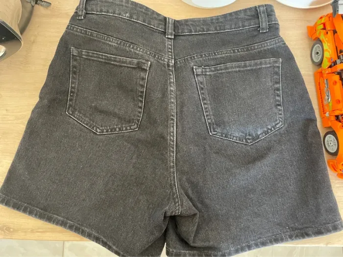 Short femme Taille M - photo numéro 2